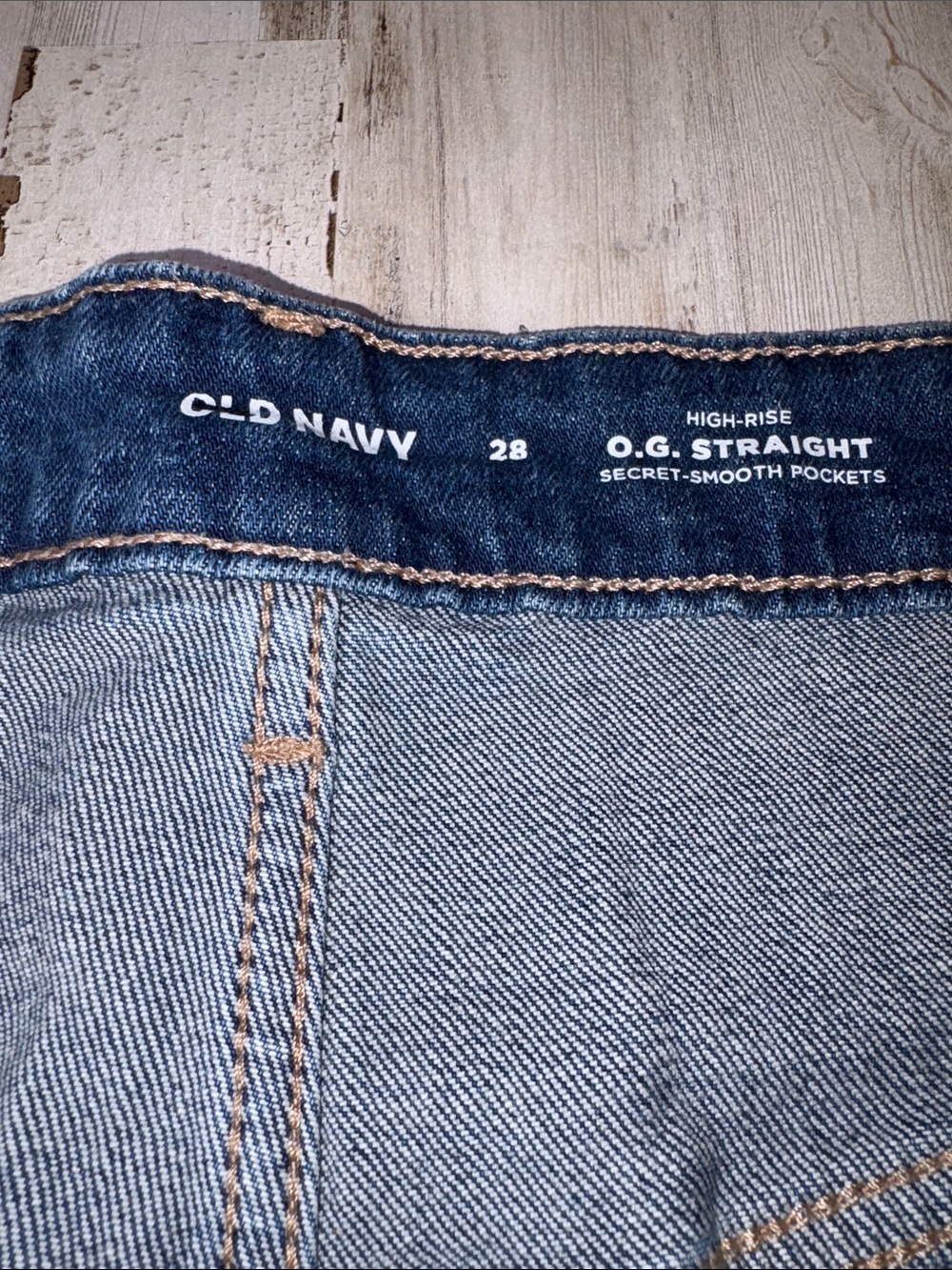 Old Navy O.G. High-rise Blue Denim Roll-Cuff Women's Shorts Plus Size 28 NWT! - Picture 3 of 16
